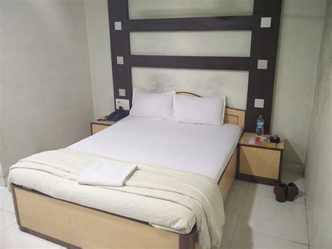 HOTEL SEA VIEW (Navi Mumbai) - Hotel Reviews, Photos, Rate Comparison - Tripadvisor