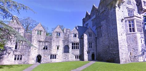 Donegal Castle: A Historical Guide to the Magnificent Castle on the Eske
