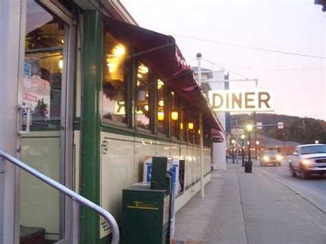 Wellsboro Diner, Wellsboro - Restaurant Reviews, Phone Number & Photos ...