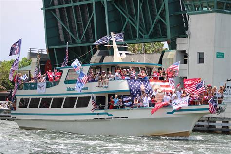 Jupiter Memorial Day Patriot Weekend + Boat Parade