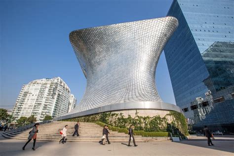 Soumaya Museum | The Metamodern Architect