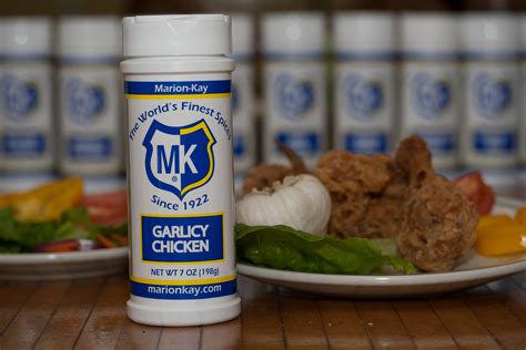 GARLICY CHICKEN - Marion Kay Spices