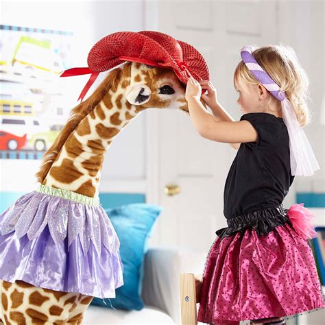 Giraffe Giant Stuffed Animal – Ruckus & Glee