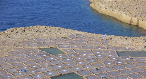 Mediterranean Salinas: Xwejni Salt Pans in Gozo in Malta — Medwet