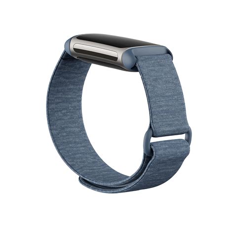 Fitbit Charge 5 - town-green.com