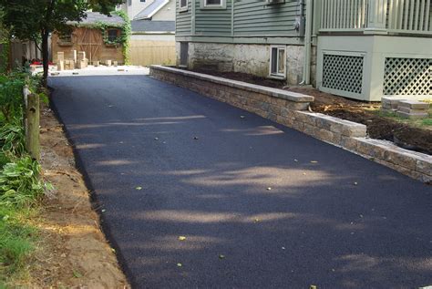 Benefits of Installing an Asphalt Driveway – Tudou Home – Grease ...