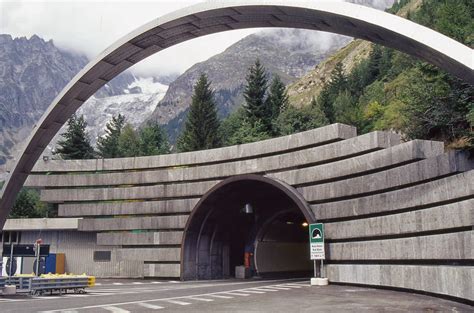 drivingandlife: Mont Blanc Tunnel