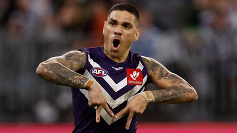 Fremantle Dockers forward Michael Walters explains ‘M’ goal celebration after brilliant ...