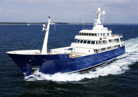 Yacht TURMOIL, Royal Denship AS | CHARTERWORLD Luxury Superyacht Charters