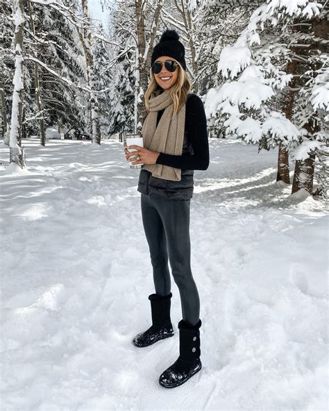 What to Pack for a Ski Trip: Best Gear & Outfit Guide - Fashion Jackson