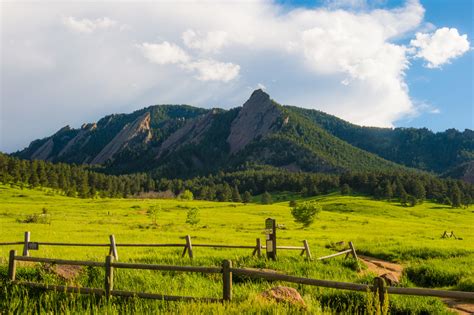 Top 10 Reasons to Stay at Chautauqua - The Colorado Chautauqua