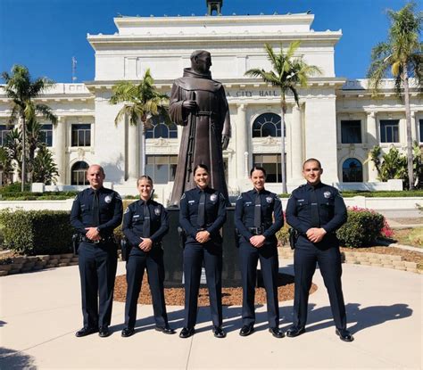 Ventura Police Department welcomes five new officers – Ventura Breeze