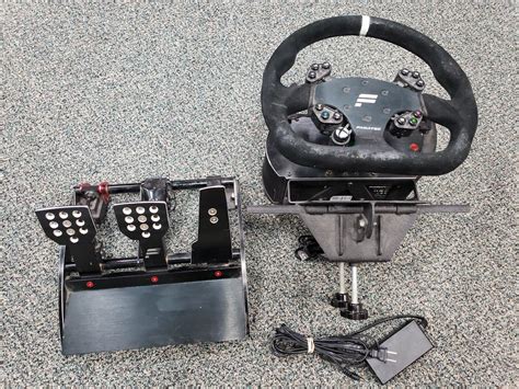 Fanatec Clubsport V2 Wheel Base - Club Sport Steering Wheel - V3 Pedals GOOD !!! | eBay