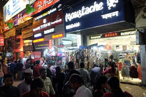 Night Time Shopping Near New Market in Kolkata Editorial Stock Photo - Image of pedestrians ...