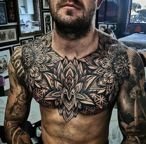 30+ Best Mandala Tattoos Ideas: For Both Men And Women | Tatuajes de partes de pecho, Piezas de ...