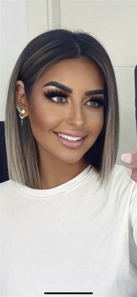 Haircut And Color, Hair Color And Cut, Hair Colour Ideas, Hair Color For Morena, Medium Length ...