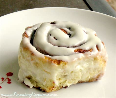 Gluten Free Cinnabon Copycat Cinnamon Roll Recipe {now with video tutorial!}