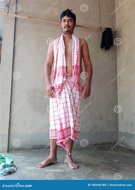 Indian Man in Traditional Dress Editorial Stock Photo - Image of ...