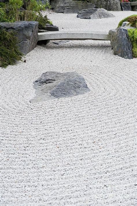 45+ Amazing Japanese Rock Garden Ideas For Beautiful Home Yard