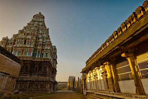 Tamilnadu Tourism: Thyagaraja Temple, Thiruvarur – Gopurams