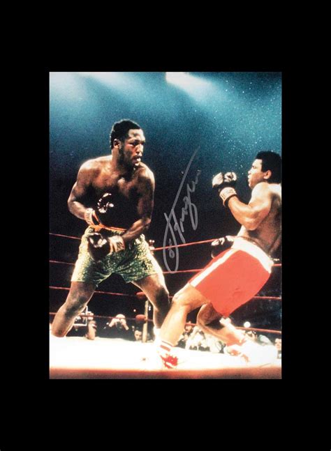 Joe Frazier vs Muhammad Ali Boxing Fight of The Century 1971 MSG 16x20 Frame