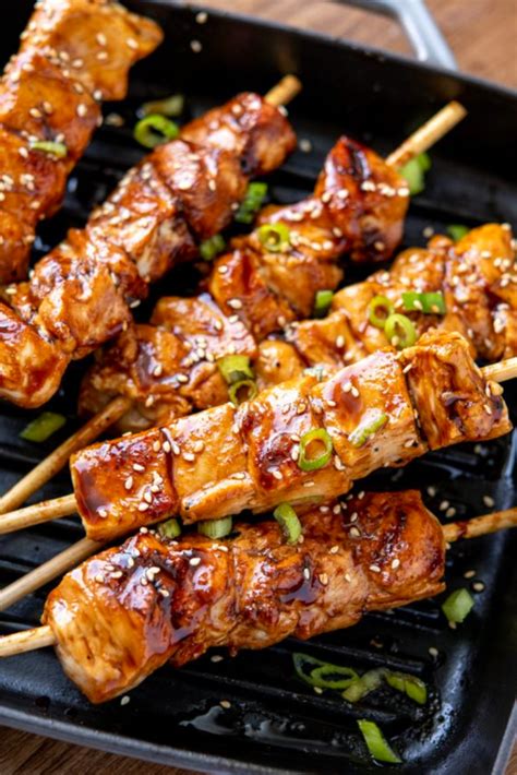 LOW SYN YAKITORI CHICKEN SKEWERS GRILL | Yakitori chicken, Chicken dinner recipes, Yakitori ...