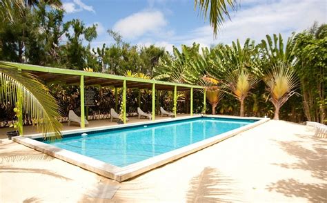 WHITE SANDS BEACH RESORT - Prices & Reviews (Tonga/Tongatapu Island ...