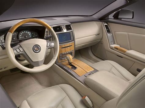 Cadillac Xlr Interior | Wall Control