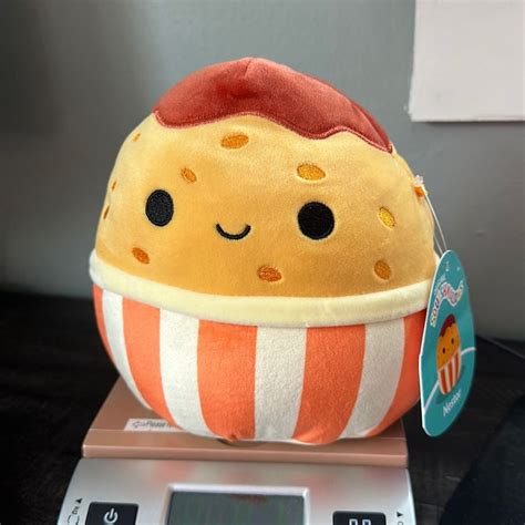 LNWT 7” Nestor the Chicken Nugget Squishmallow | Cute squishies ...