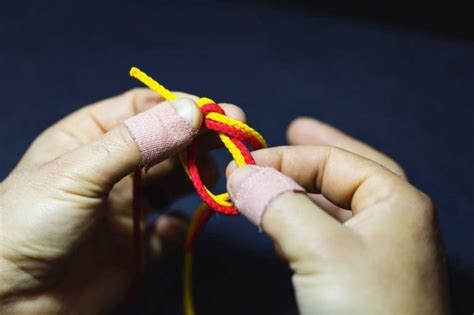 How to Tie a Surgeon's Knot (Step-By-Step With Video) - Into Fly Fishing