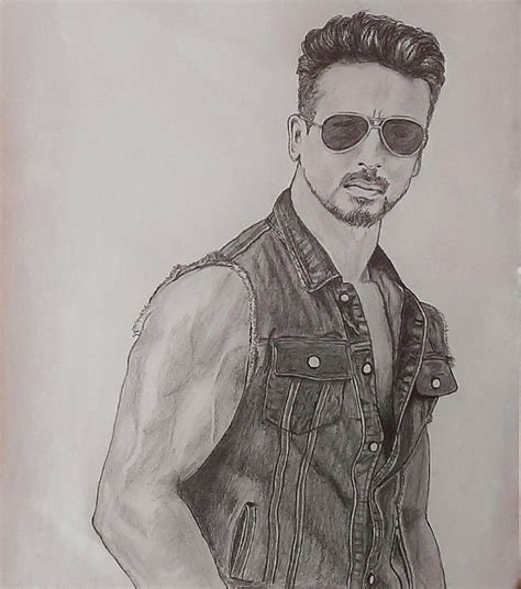 Tiger Shroff | Tiger drawing, Scary drawings, Art drawings sketches ...