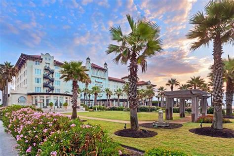 Hotel Galvez & Spa in Galveston | Tour Texas