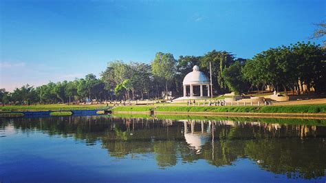 Marikina Riverpark - Note10+ : r/galaxyphotography