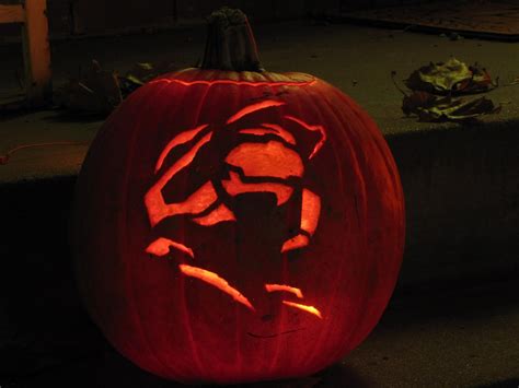 Halloween + Halo 4 = Masterpiece | Halo 4, Funny drawings, Nerd girl