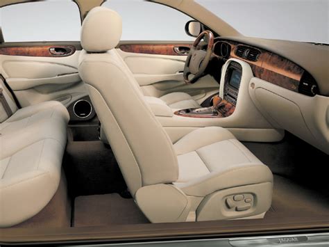 2004 Jaguar Xj8 Interior