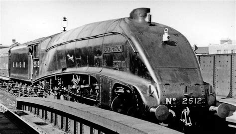 Category:LNER Class A4s on the East Coast Main Line | Steam train photo, Steam locomotive ...