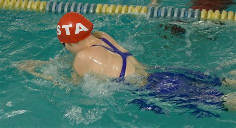 St. Thomas Aquinas Secondary, Brampton: Swim Team 2023