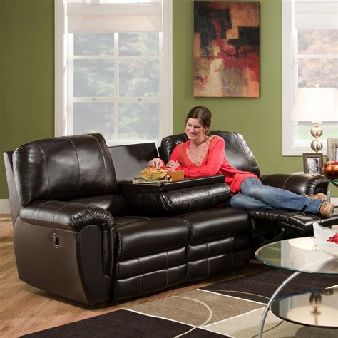 Franklin 463 Casual Double Reclining Sofa with Drop Down Console | AHFA ...