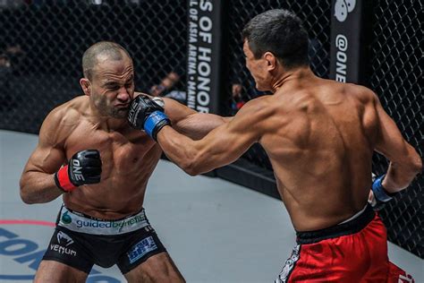 Eddie Alvarez says he was too hesitant | Asian MMA