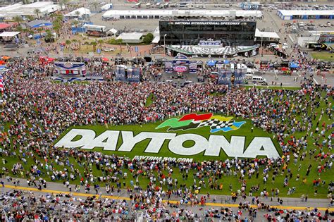 Charitybuzz: 2 Tickets to the Daytona 500 in Daytona, FL on Feb. 23, 2 ...