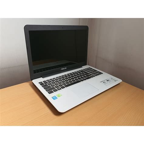 Gaming Asus A555L i5-4210U 4GB Ram 1TB HDD 2GB Nvidia GeForce 820M ...