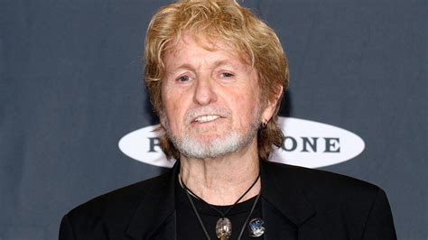 Jon Anderson announces US tour dates with The Band Geeks for Spring ...