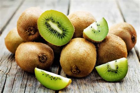 Zespri Kiwi; Golden Green Types Organic Fiber Antioxidants Sources - Arad Branding