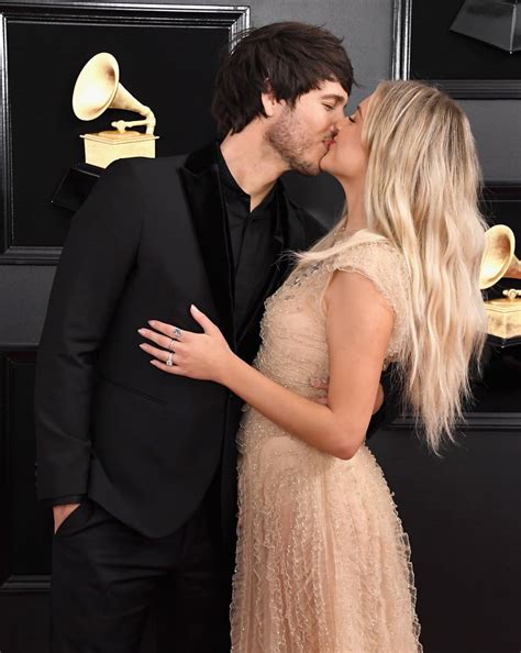 Kelsea Ballerini and Morgan Evans | Cutest Celebrity PDA Pictures 2019 ...