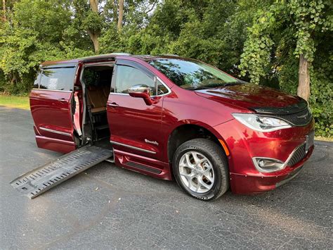 2017 Chrysler Pacifica | Stock: W0968 | Wheelchair Van For Sale | Gresham Driving Aids