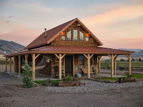 13 of the Coolest Airbnbs in Utah | Cabin, Utah, Utah cabins