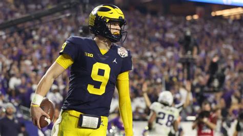 Vikings Predicted to Add Michigan QB J.J. McCarthy in NFL Draft