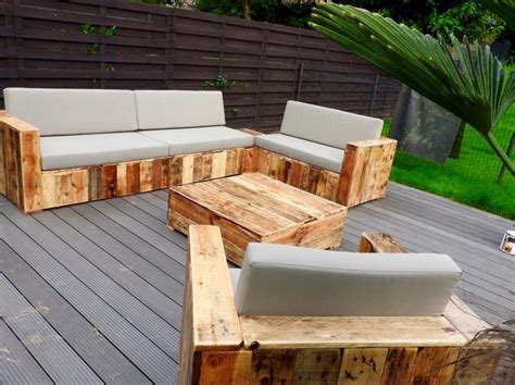 Beautiful Pallet Wood Patio Furniture | Pallet Ideas