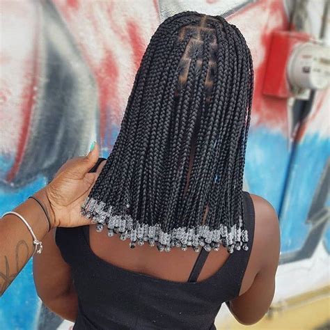 NIGERIAN BRAIDS GANG on Instagram: “Knotless bob braids and beads 😍😍😍 ...