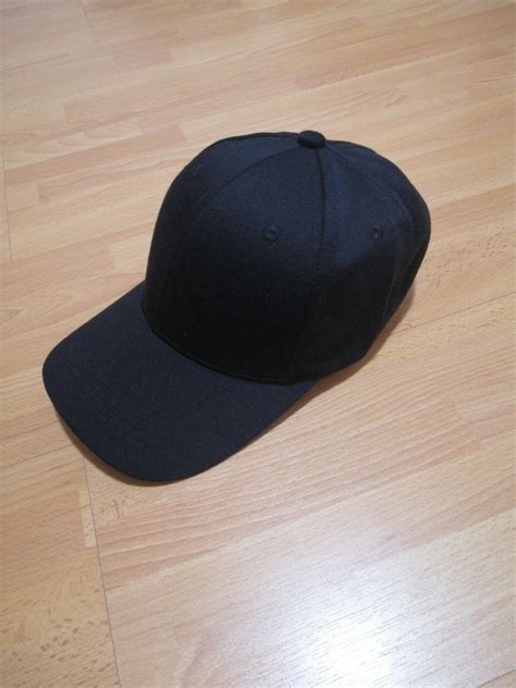 Plain black cap, Women's Fashion, Watches & Accessories, Hats & Beanies ...